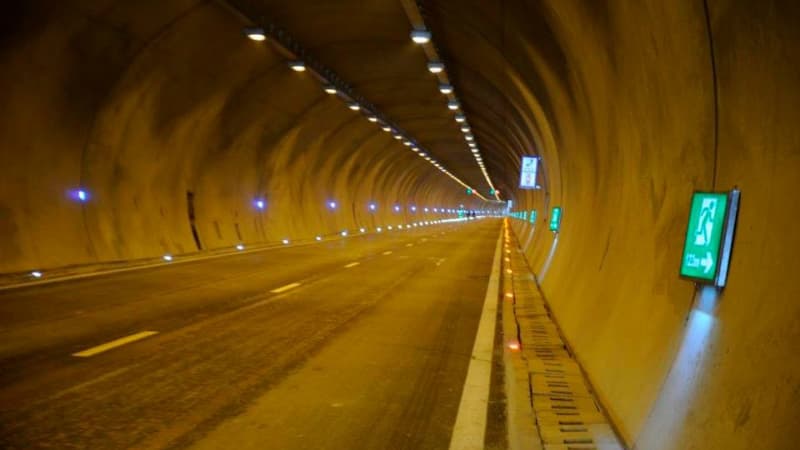 რიკოთის გვირაბში მოძრაობა 25-28 მაისის ნაცვლად 31 მაისს და 1, 2, 3 ივნისს შეიზღუდება