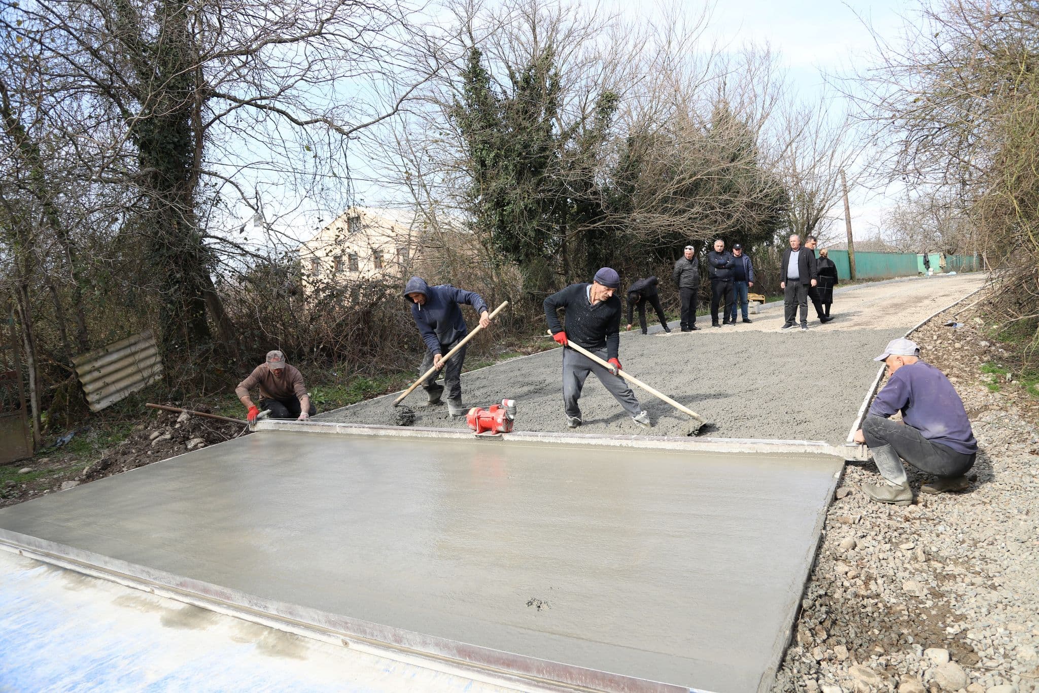 Frontnews image description