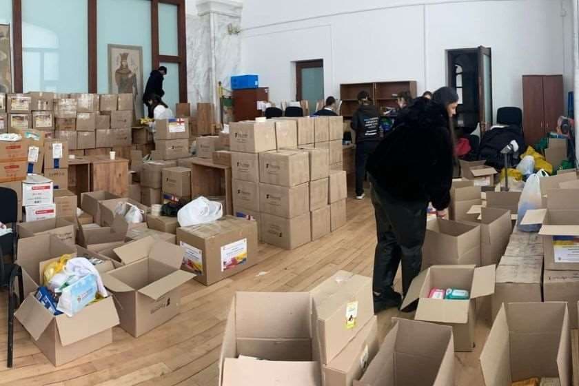 პატრიარქის ლოცვა-კურთხევით, უკრაინის მოქალაქეებისთვის დღეს ჰუმანიტარული დახმარების პირველი ნაწილი გაიგზავნება