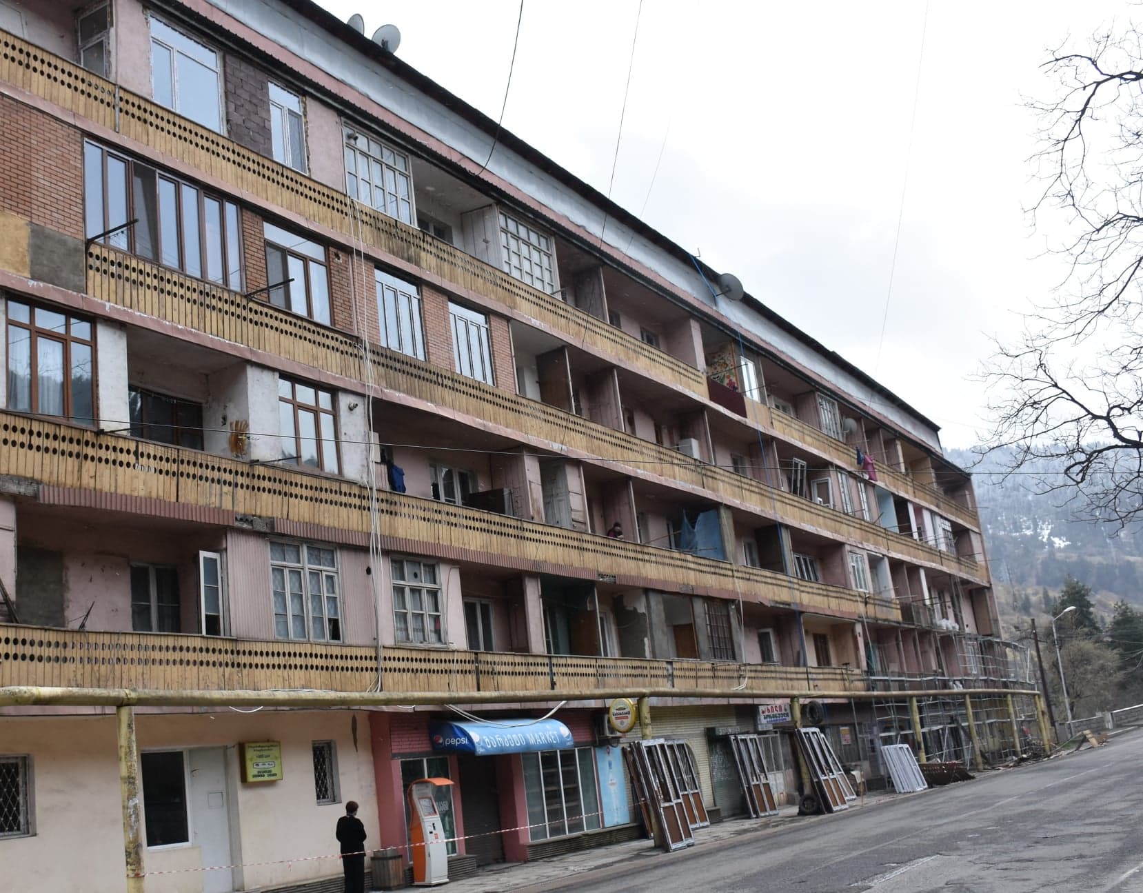 Frontnews image description