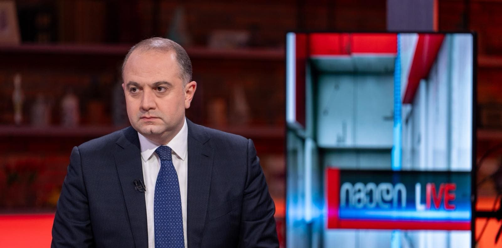 Frontnews image description