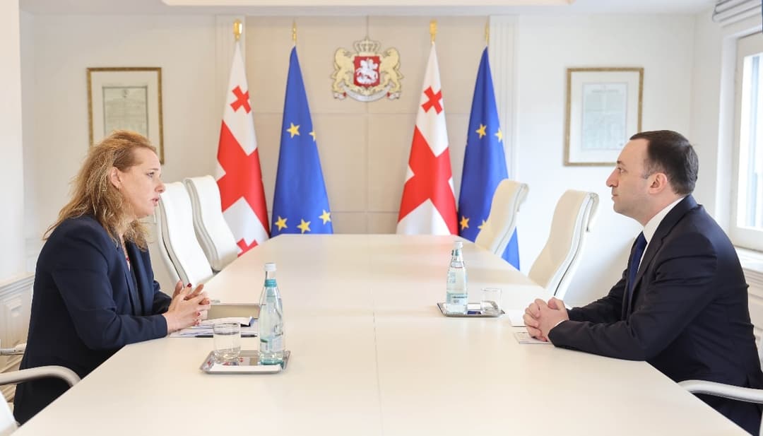 Georgian PM meets Israeli Ambassador, condemns Hamas’ “terrorist attack”