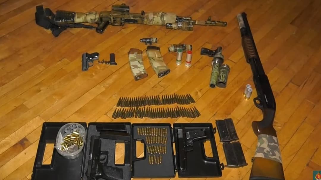 პოლიციამ თბილისსა და რეგიონებში უკანონო ცეცხლსასროლი იარაღები ამოიღო – დაკავებულია 12 და მხილებულია 2 პირი