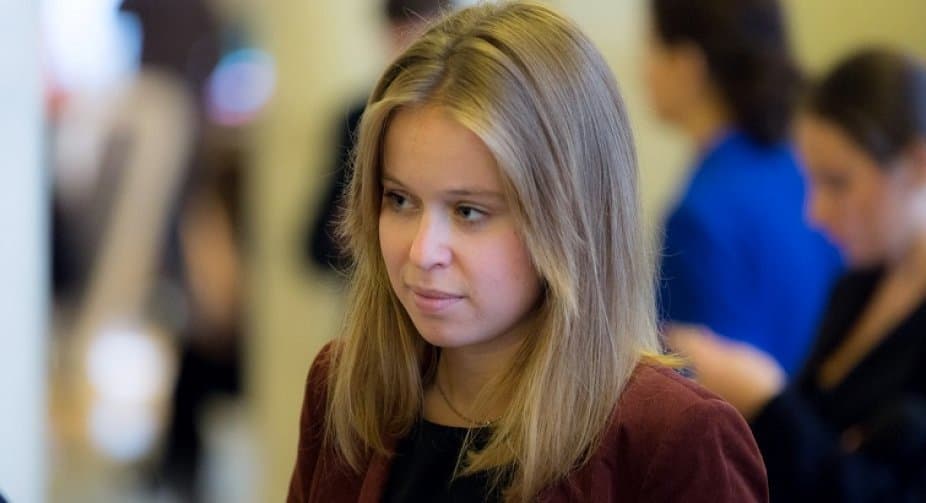 Frontnews image description