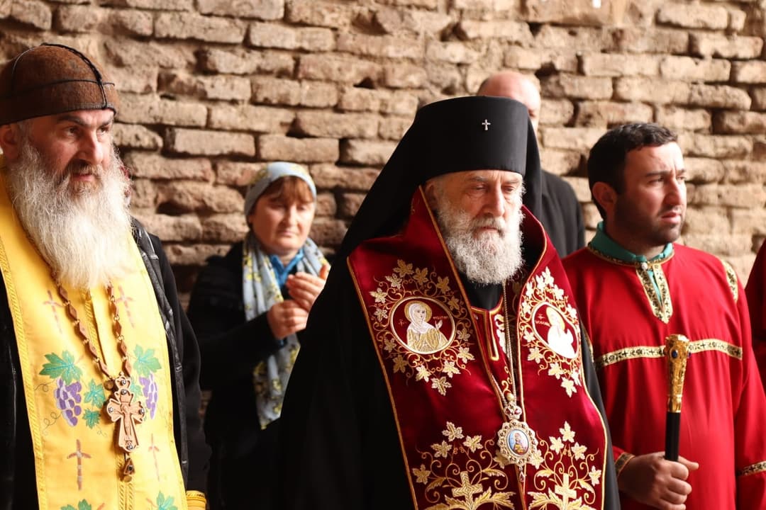 მეუფე იოანე – ულტიმატური ენით რატომ გველაპარაკებიან ზოგიერთი ქვეყნის ელჩები? დიპლომატიური კორპუსის ეთიკურ ნორმებს არ არღვევენ, როცა ჩვენი ქვეყნის შიდა საქმეებში ერევიან?