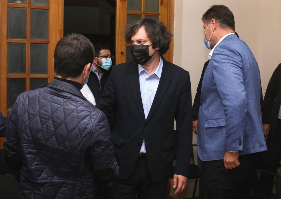 “ქართული ოცნების“ ლიდერები მერობის კანდიდატებთან და საარჩევნო შტაბების ხელმძღვანელებთან შეხვედრებს განაგრძობენ