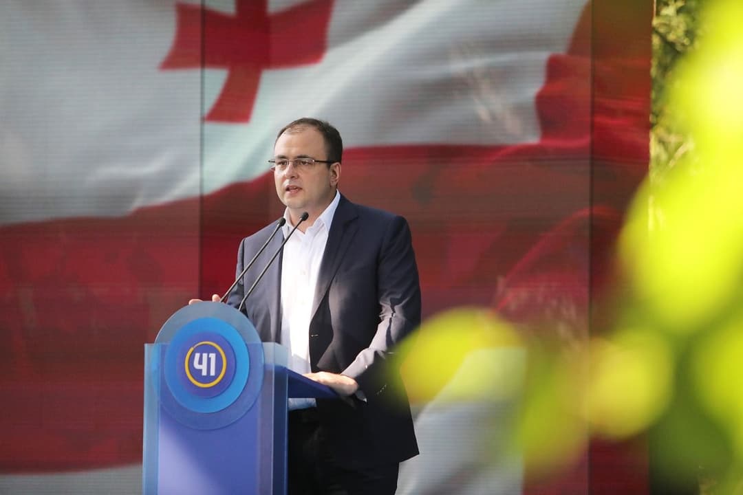 რატი ბრეგაძე – კომპანია, რომელიც ემსახურება იუსტიციის სამინისტროს და უზრუნველყოფს პატიმრების კავშირს ოჯახებთან, შევა საავადმყოფოებშიც