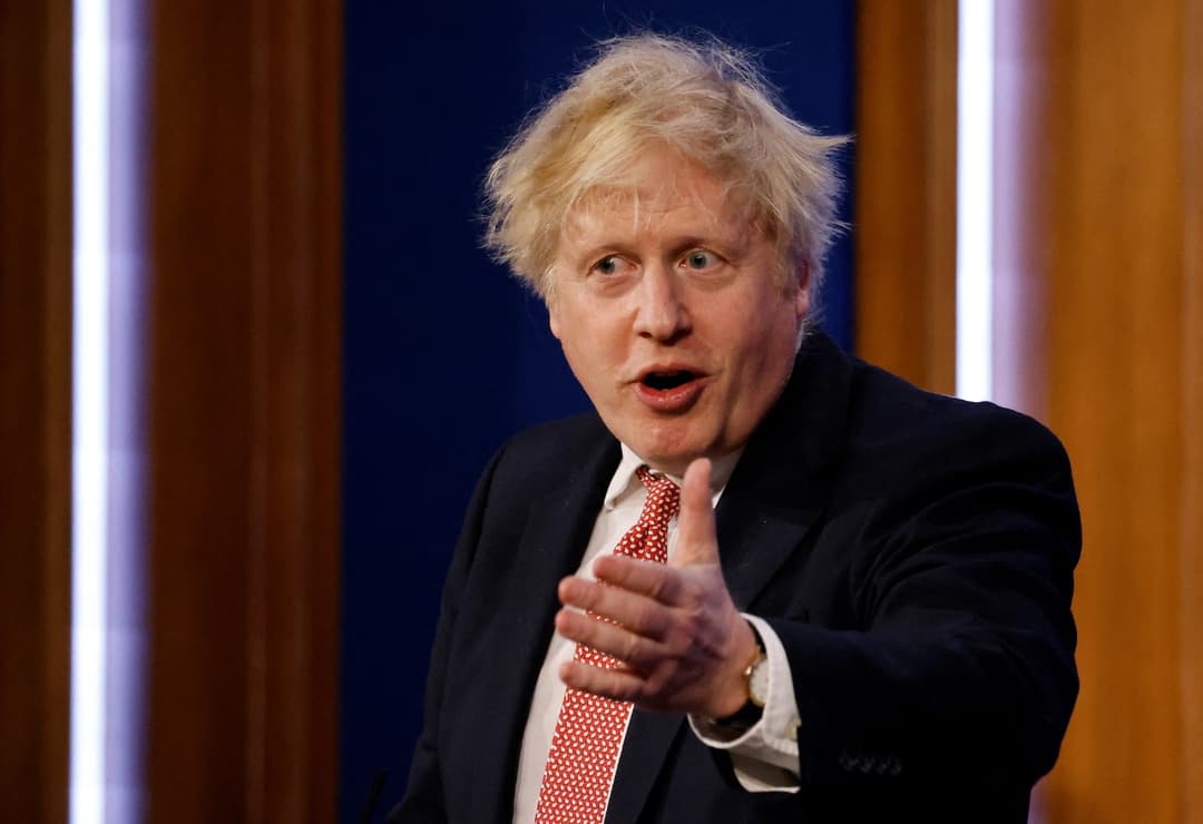 Boris Johnson skeptical to Russia-Ukraine peace talks as Putin is “crocodile”