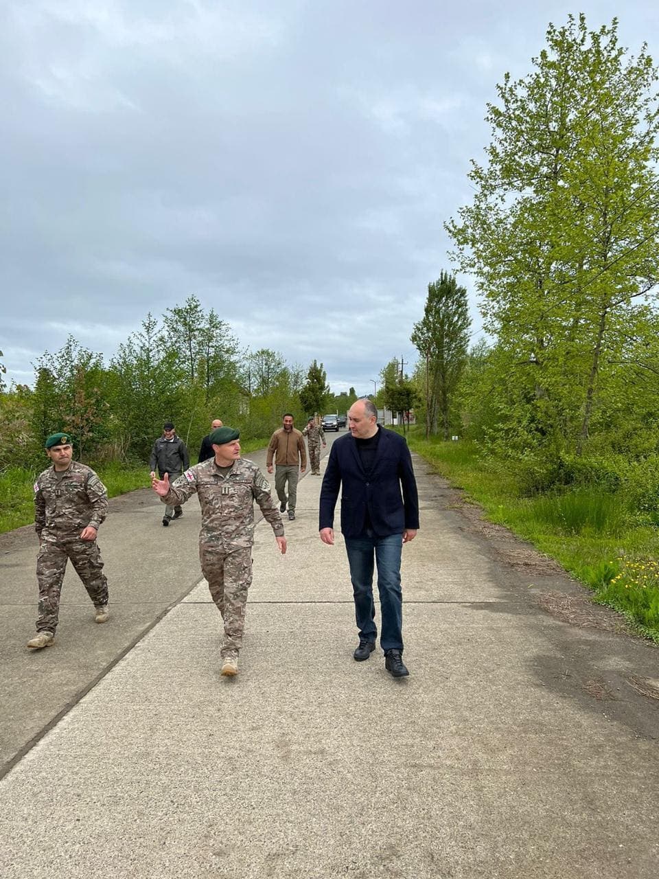 Frontnews image description