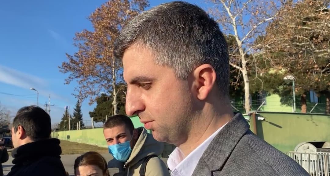 მიხეილ სააკაშვილის გამოსაკითხად ინსპექტორის სამსახურის გამომძიებელი მივიდა