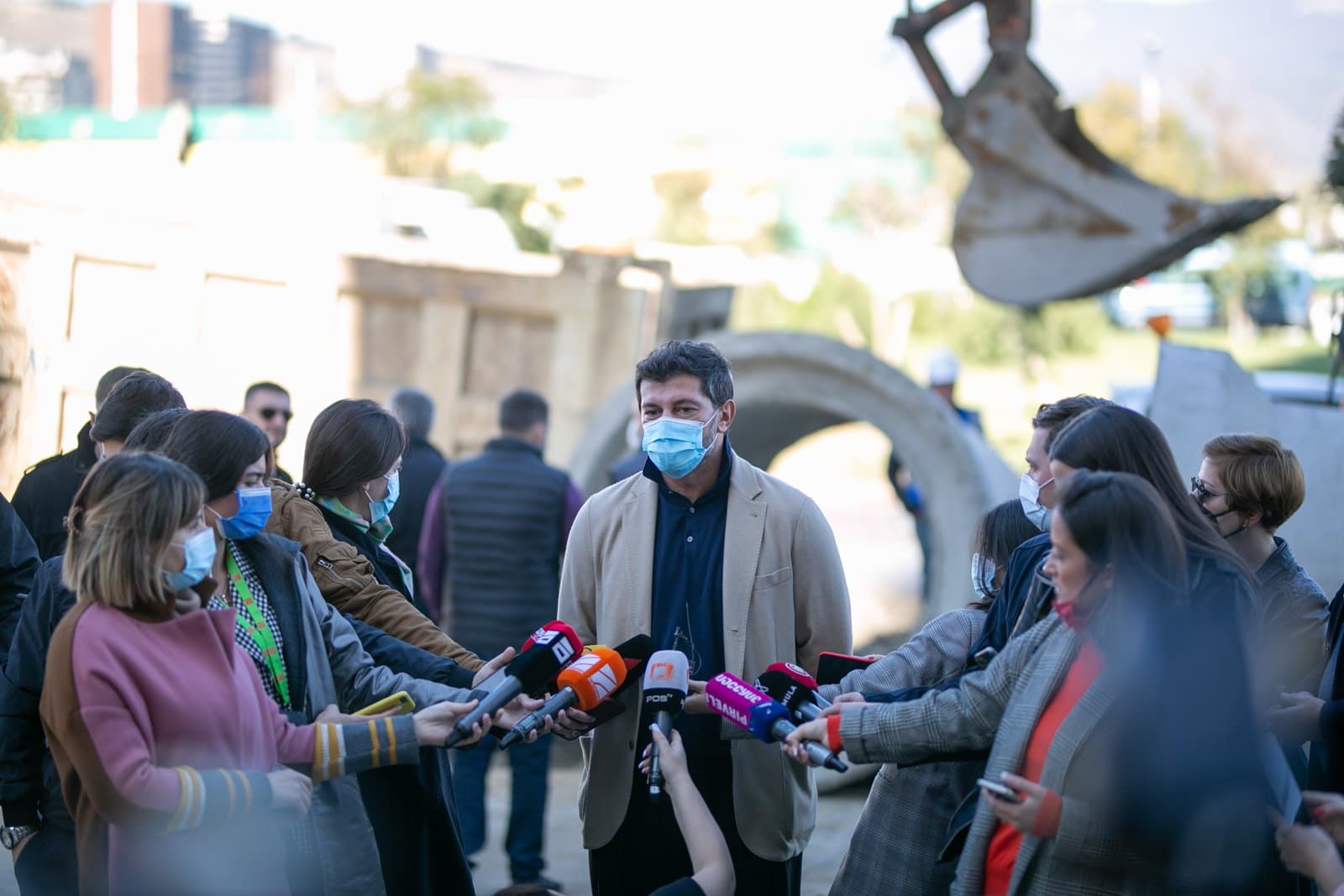 Frontnews image description