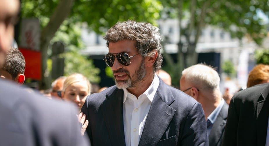 Frontnews image description