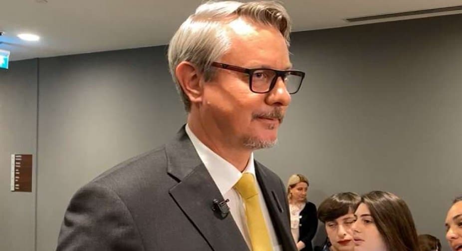 Frontnews image description