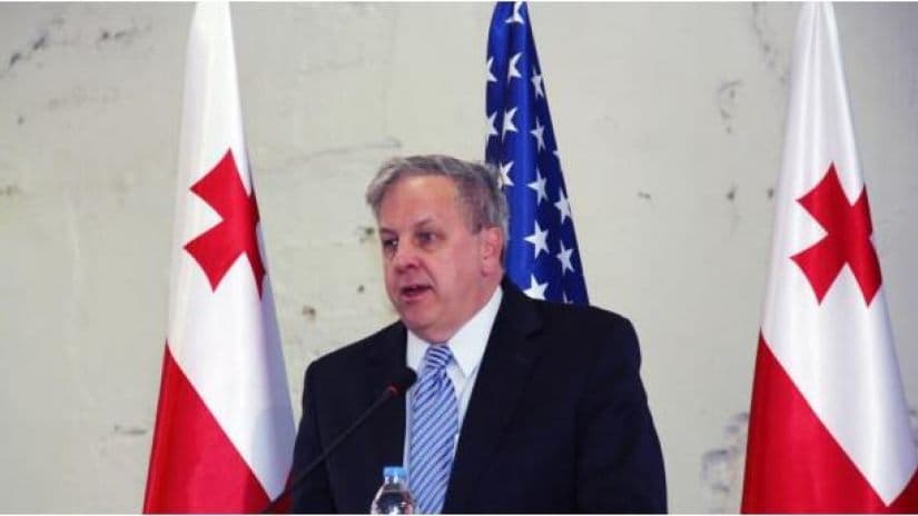 იან კელი – არ ველოდები ძალიან დიდ ცვლილებას პოლიტიკაში საქართველოსთან მიმართებაში