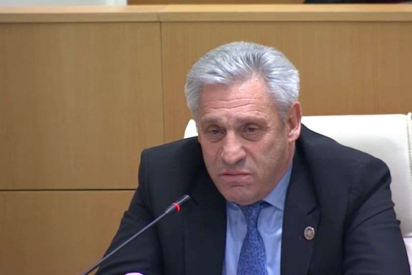 შოთა ხაბარელი – ბუდუ, შვილო, ან კანონი წაიკითხე და გვითხარი რა არ მოგწონს იქ, ან შენს წინამორბედ ვაჟკაც და პატრიოტ ხალხს ჰკითხე და აგიხსნიან
