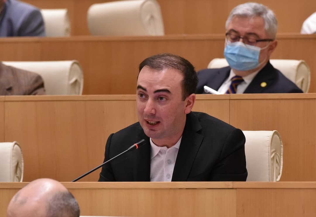 დავით ხაჯიშვილი – მოვუწოდებ “ქართული ოცნების“ კანდიდატს, მოხსნას თავისი კანდიდატურა ბათუმში, აპრილის შუალედურ არჩევნებში