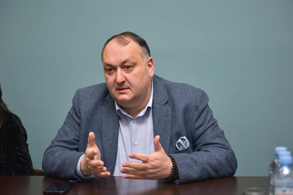 იოსებ ხახალეიშვილი – ვტოვებ თანამდებობას, თუმცა ვრჩები “ქართული ოცნების“ გუნდში