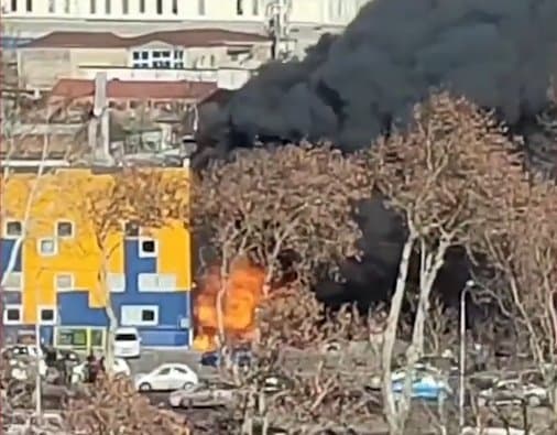 Frontnews image description