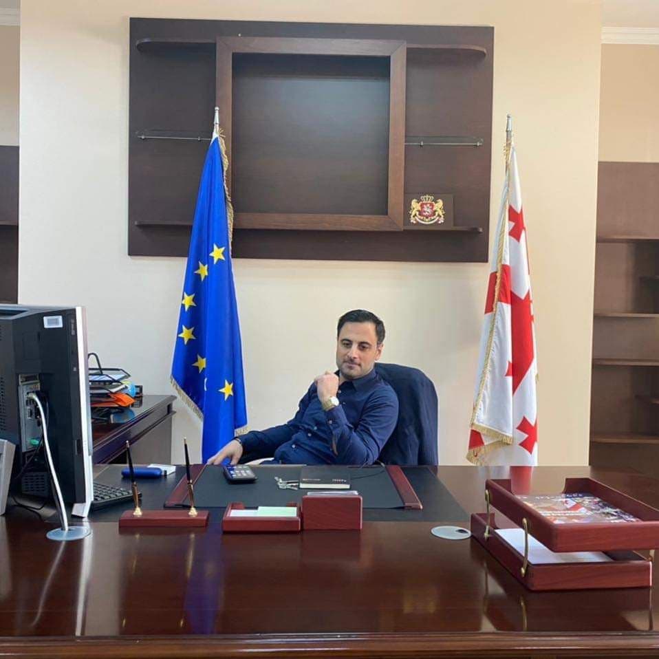 ზურა ხაჩიძე – არც პრემიერი და არც შინაგან საქმეთა მინისტრი არ უნდა გადადგეს!