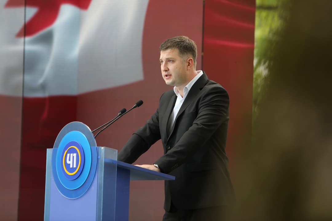 სერგო ხიდეშელი – ჩემო ონელებო, თქვენ უნდა გააკეთოთ არჩევანი განვითარების სასარგებლოდ, ჩვენი შვილებისა და ჩვენი საყვარელი ონის უკეთესი მომავლისთვის