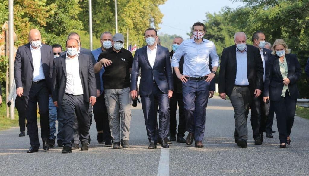 Frontnews image description