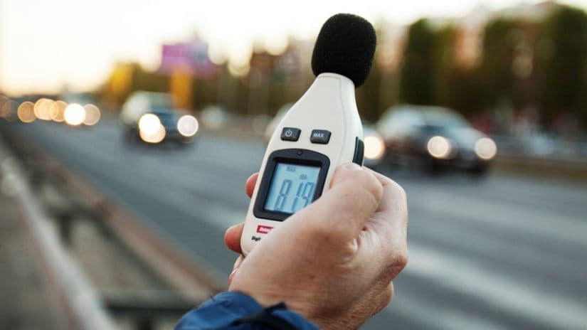 აკუსტიკური ხმაურის დასაშვები ნორმების გადამეტებისთვის კანონმდებლობა მკაცრდება