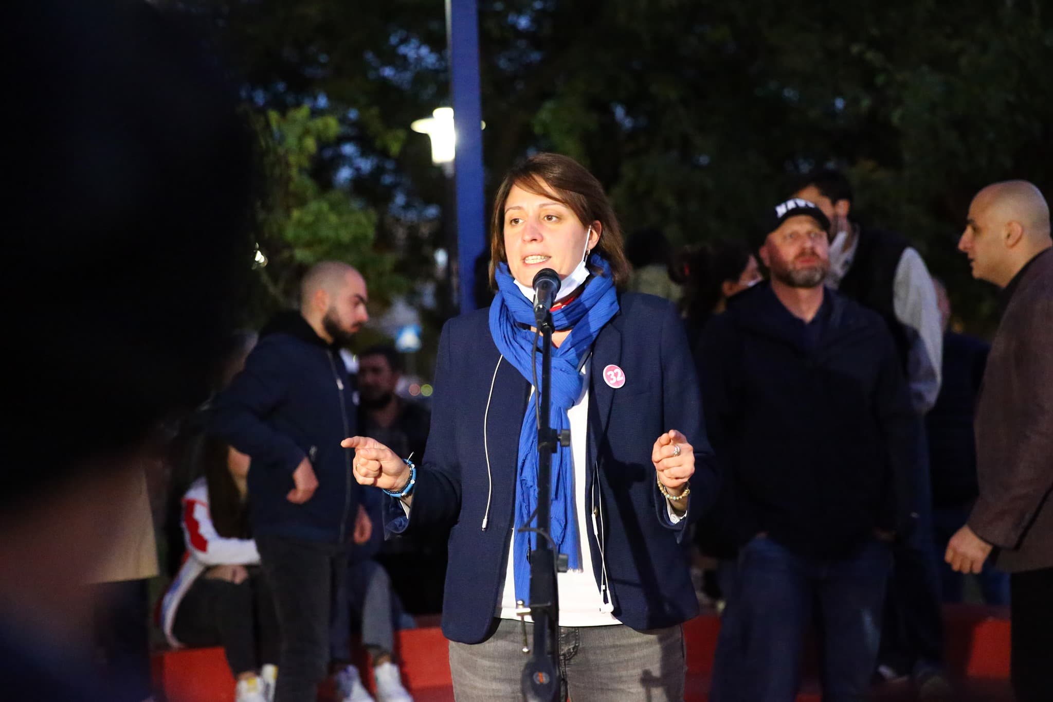 Frontnews image description