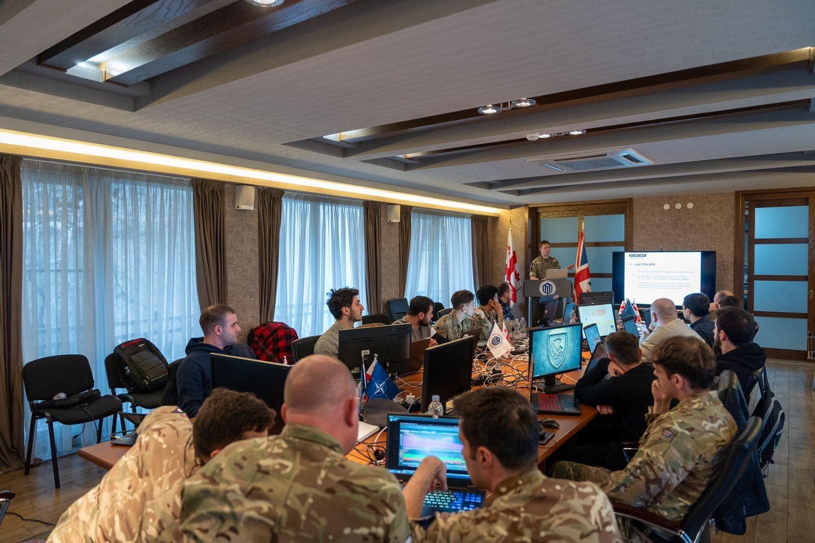 Frontnews image description