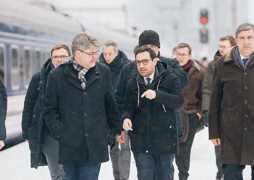 საფრანგეთის საგარეო საქმეთა ახალი მინისტრი კიევში ჩავიდა