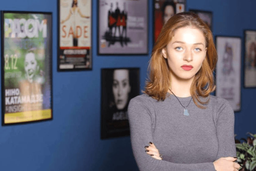 Frontnews image description