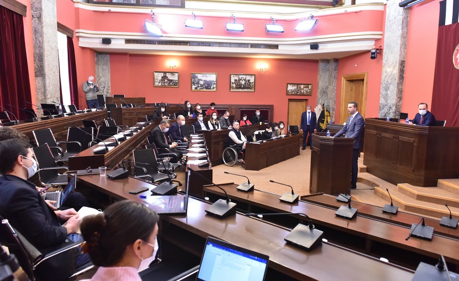 Frontnews image description