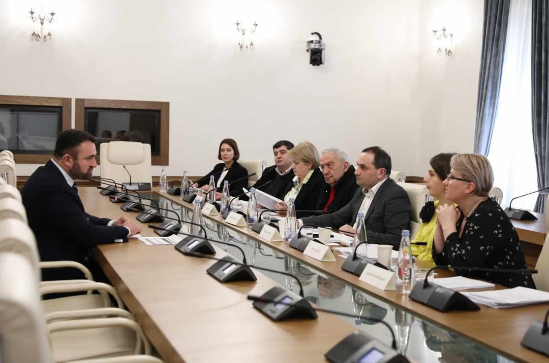 საკონკურსო კომისიამ ცესკოს თავმჯდომარეობის და წევრობის კანდიდატები შეარჩია