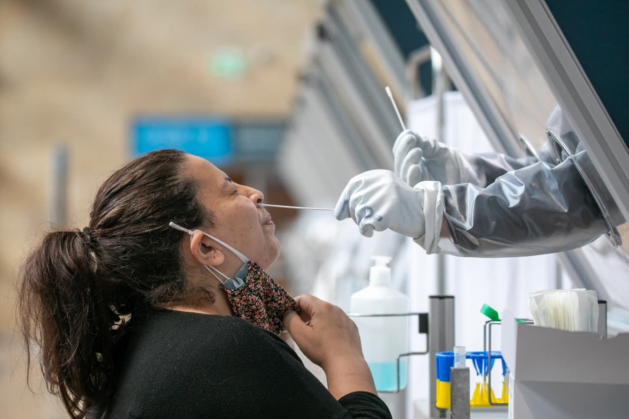 Frontnews image description