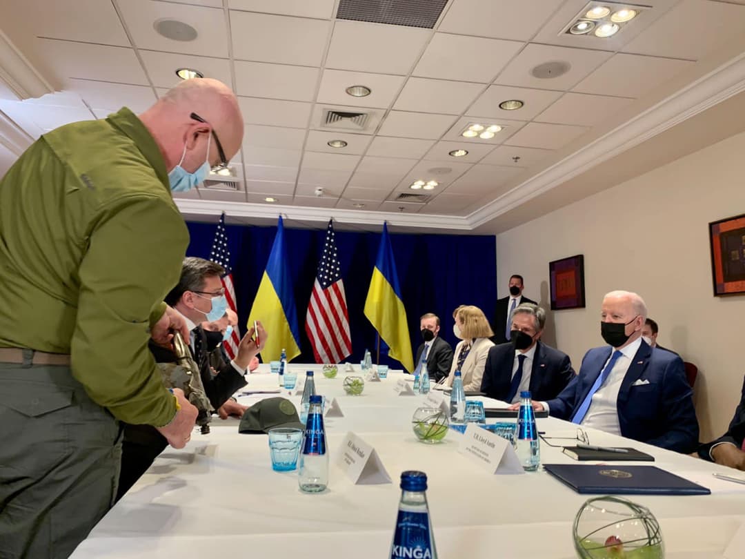 დმიტრო კულება – შევთანხმდით ნაბიჯებზე, რათა ნაკლები რუსული რაკეტები ცვიოდეს უკრაინულ მიწაზე