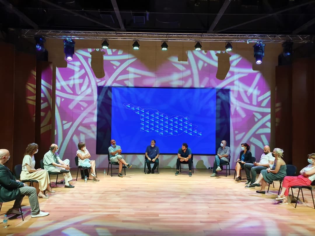 პარტია “საქართველოსთვის“ წევრებმა მუსიკოსებთან, მომღერლებთან და კომპოზიტორებთან სამუშაო შეხვედრა გამართეს