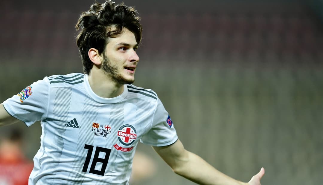 ხვიჩა კვარაცხელიას გოლი ჩემპიონთა ლიგაზე ბოლო 17 წლის განმავლობაში ქართველი ფეხბურთელის პირველი გოლია