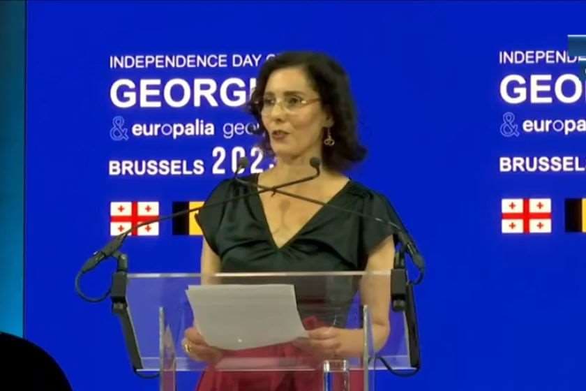 Frontnews image description