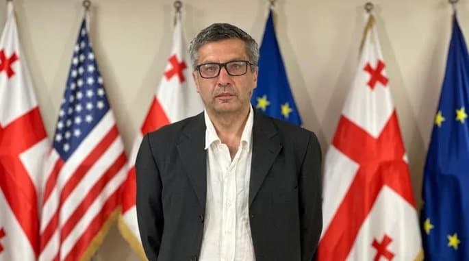 ლაშა ბაქრაძე – იმედია, ე.წ. ხელისუფლება მიხვდება, რომ ხალხი არც იღლება და არც აპირებს, რომ დათმოს თავისი არჩევანი