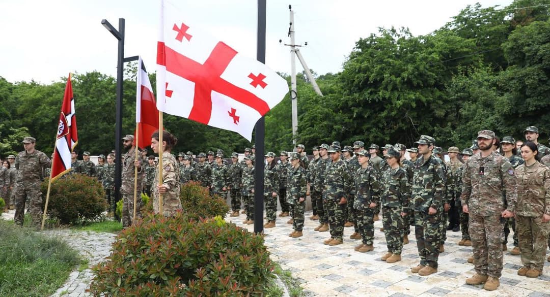 კოჯორში ახალგაზრდული ლეგიონის კურსდამთავრებულები დააჯილდოვეს