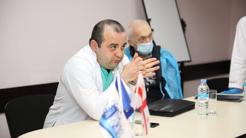 Frontnews image description