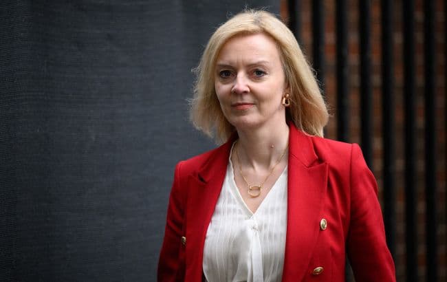 UK PM resigns after 44 days in office