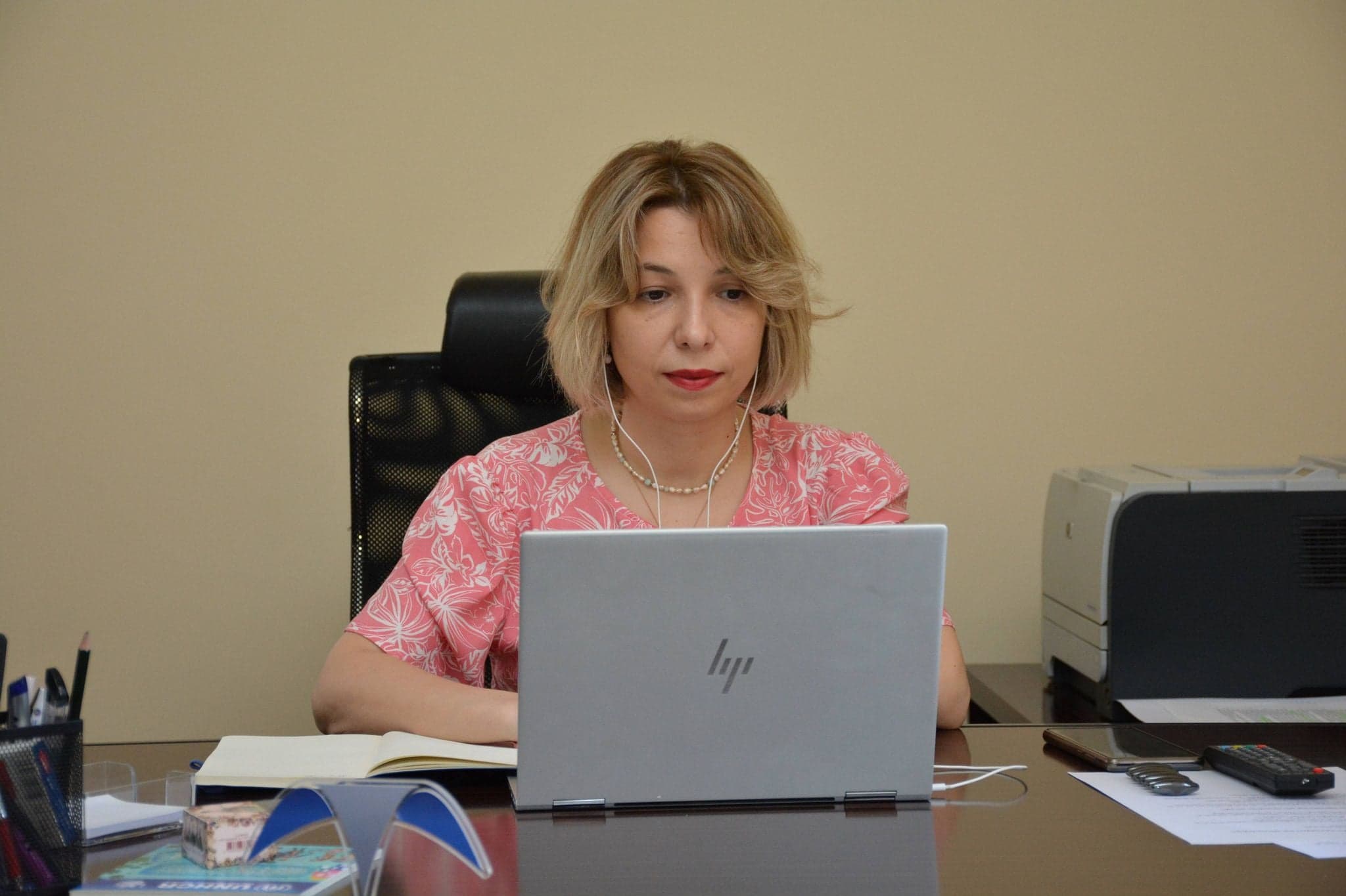 Frontnews image description