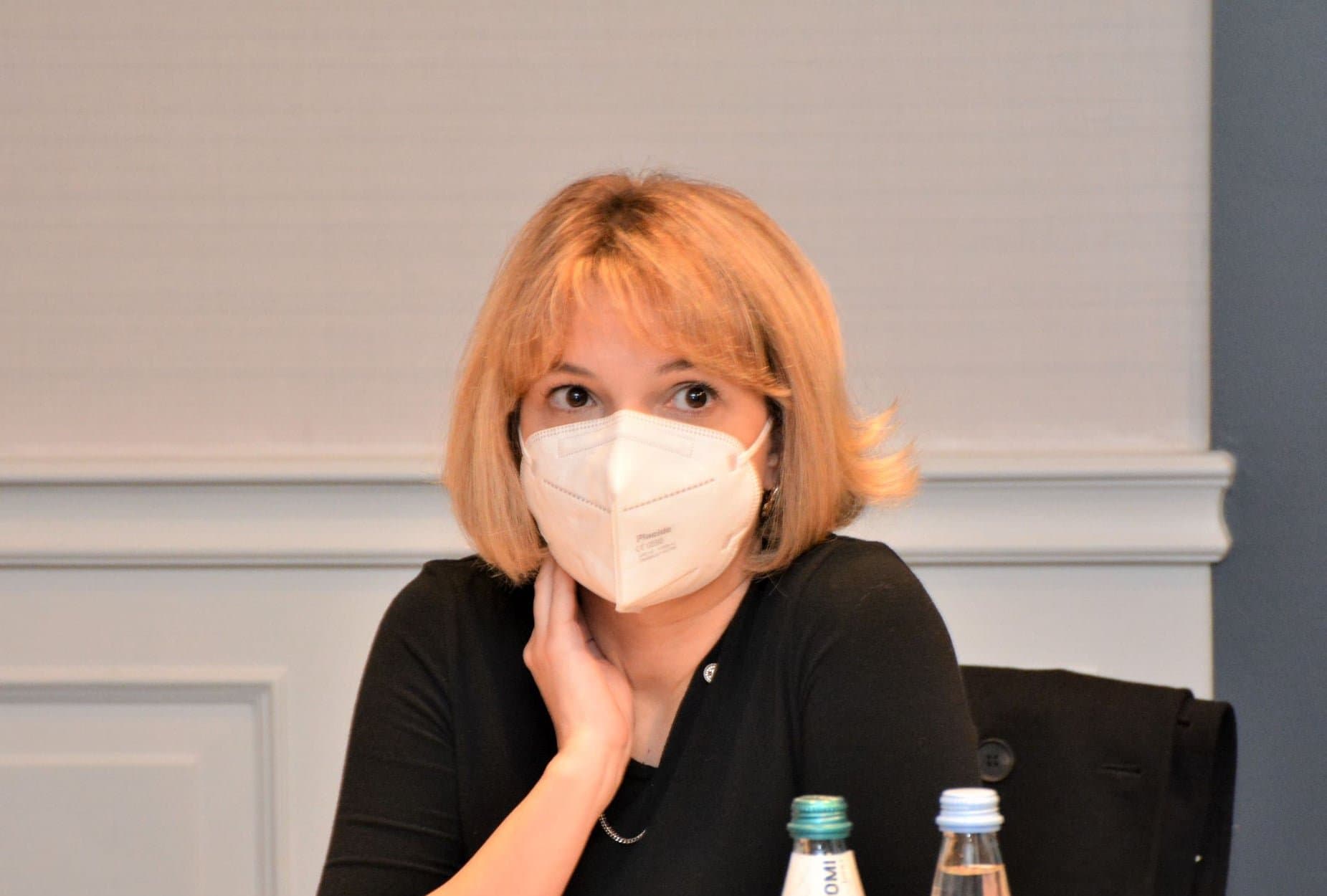 Frontnews image description