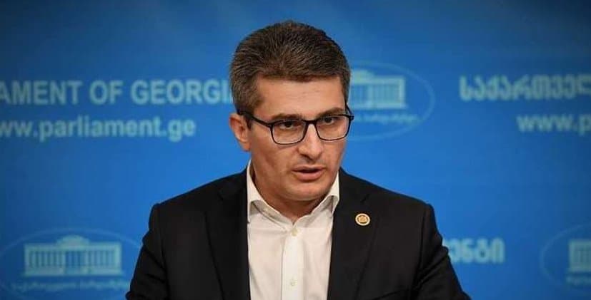 მამუკა მდინარაძე – არ მჯერა იმ ადამიანების, რომლებსაც არ მოსწონთ ვიღაცის ძალიან ცუდი შინაარსის საუბარი, მაგრამ კოლეგის მიმართ ფიზიკურ ძალადობაზე ხმას არ იღებენ