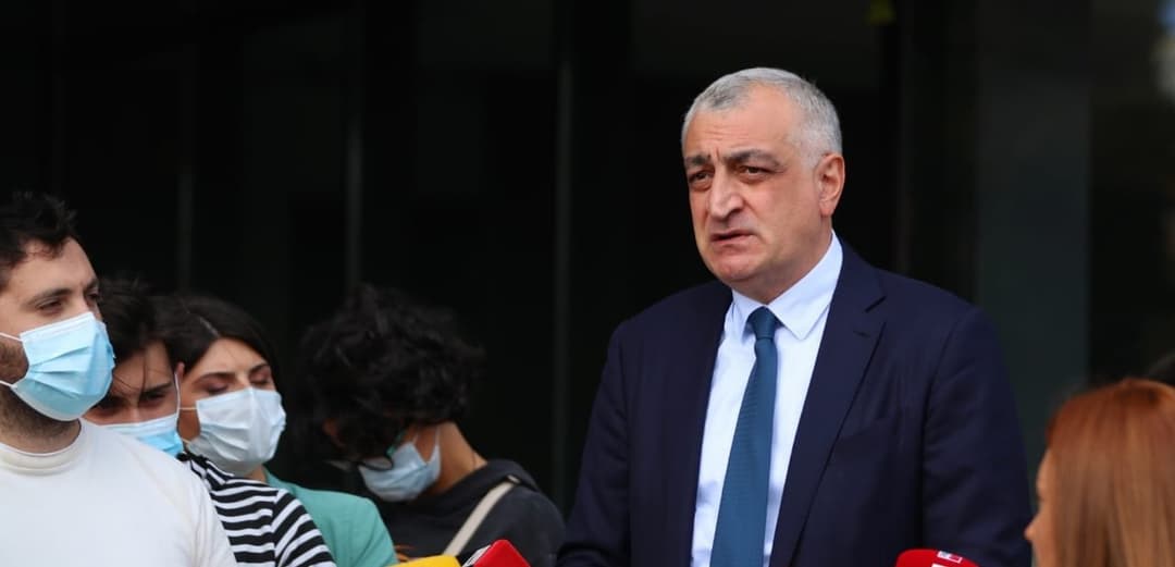 მამუკა ხაზარაძე – exchange გონიათ კომპანია, ეს პროკურორები არიან არაკვალიფიციურები და არ აქვთ ელემენტარული განათლება