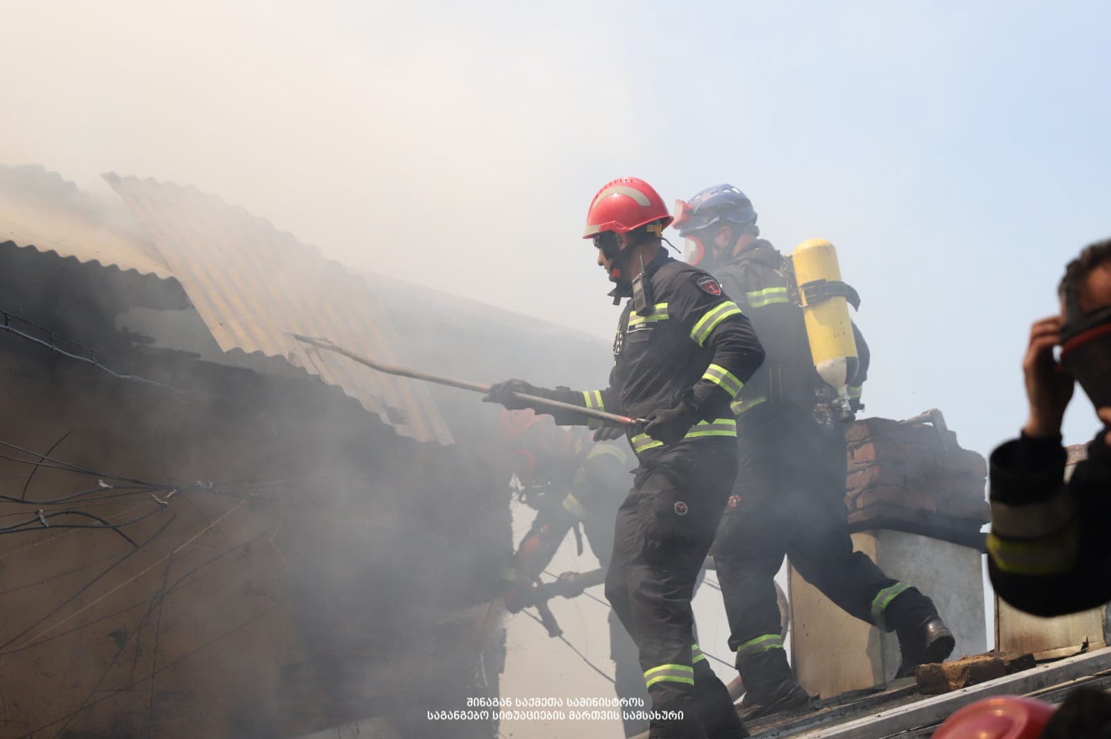 Frontnews image description