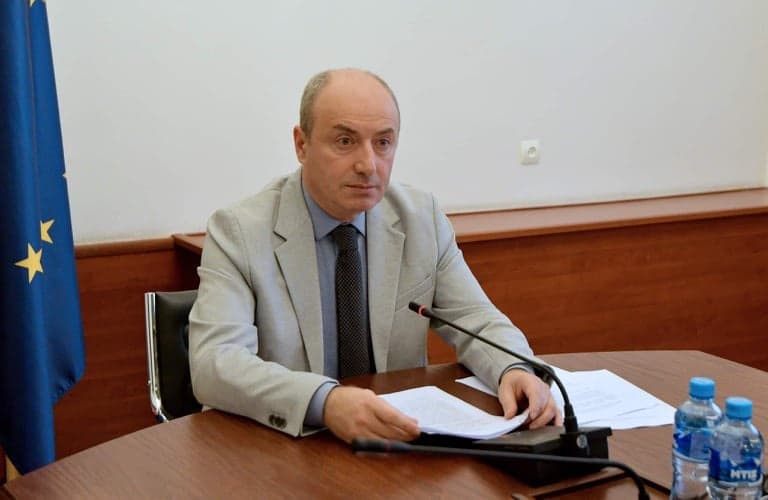 საპროცედურო საკითხთა და წესების კომიტეტმა პოლიტიკურ ჯგუფ „რეფორმების“ რეგისტრაციას მხარი დაუჭირა