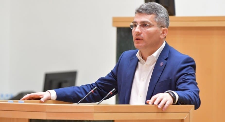 მამუკა მდინარაძე – ოპოზიცია ებრძვის ეროვნულ იდენტობას და დაკავებულია იმით, რომ თუ მოლდოვა და უკრაინა მიიღებენ კანდიდატის სტატუსს, საქართველომ ეს ვერ მოახერხოს და ამაზე ააწყონ მეორე ფრონტის გახსნამდე მისული გეგმები