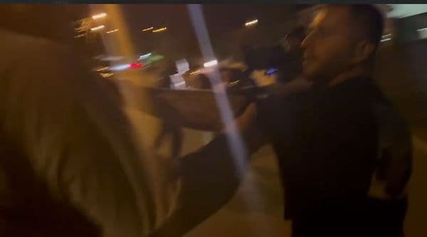 მედიის ინფორმაციით, “ფორმულას” და “ტვ პირველის” ჟურნალისტებს ფარცხალაძის დაცვა ფიზიკურად გაუსწორდა