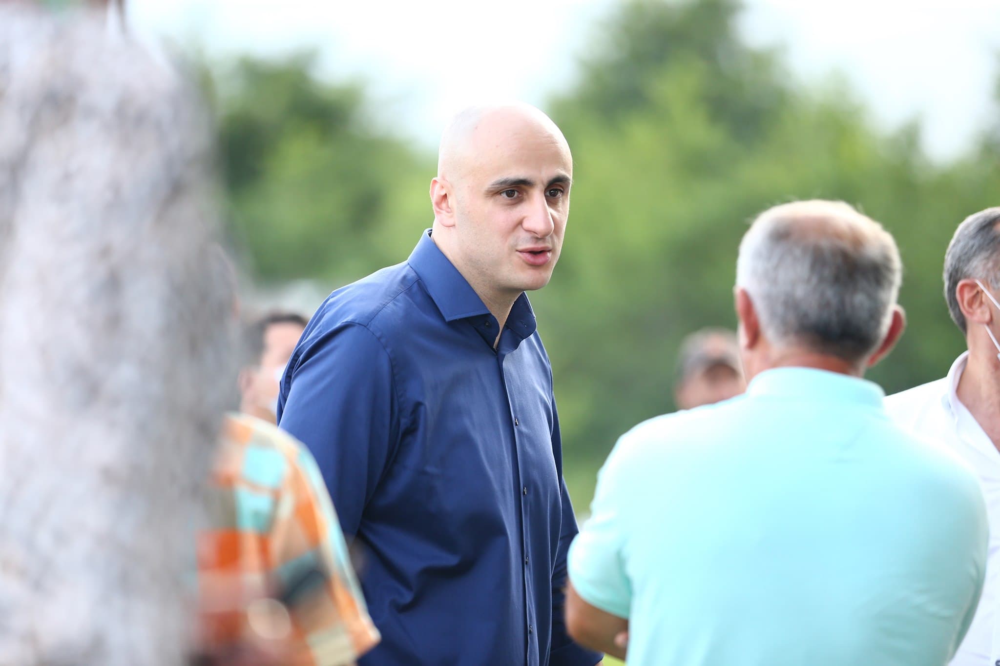 Frontnews image description